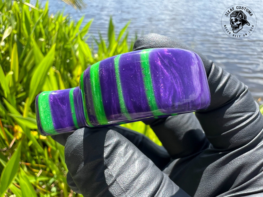"Joker's Tiger Stripe Suit" No Luck Charm (resin)