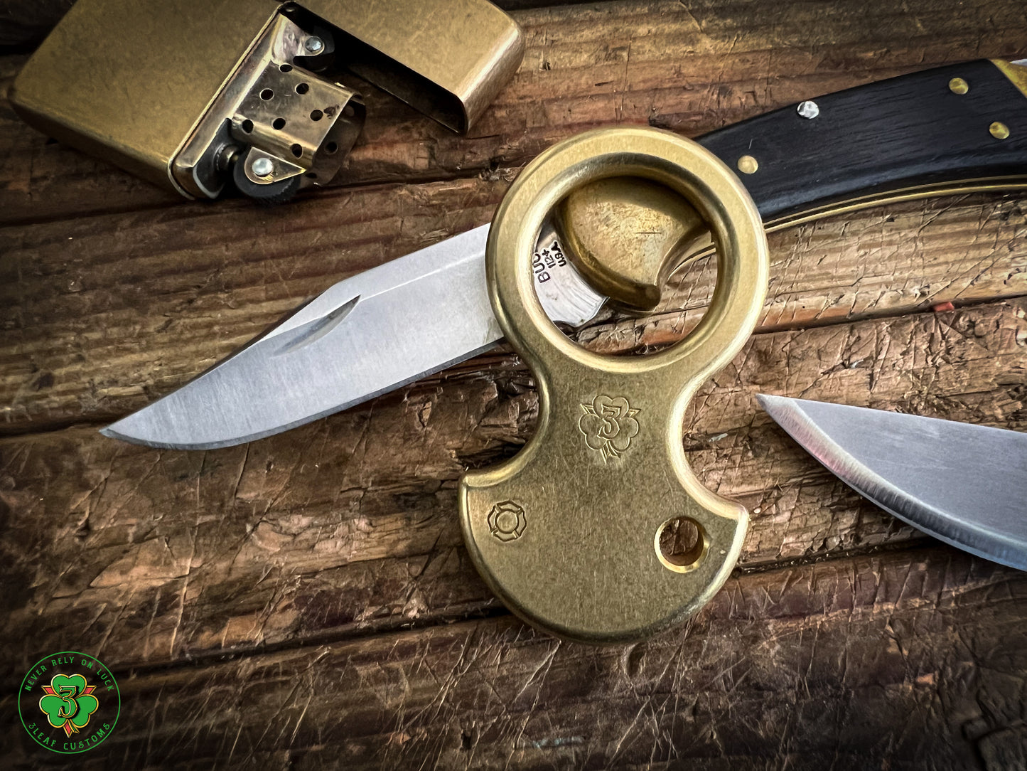 Stonewashed Brass No Luck Charm (low pro)