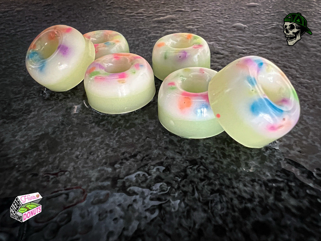 Hurts Donut Night Vision Pulls (Glow)
